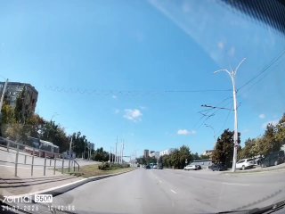 В Волгодонске зафиксирован очередной случай нарушения пешеходами правил дорожного движения