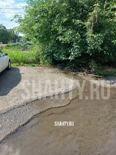 Проблемы с водоснабжением в Шахтах: жители страдают 3 года